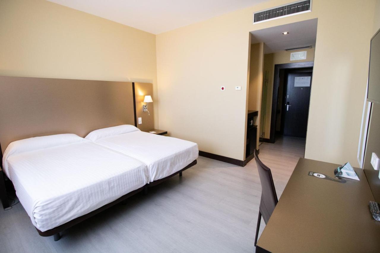 Alda Route 42 Otel Illescas Dış mekan fotoğraf