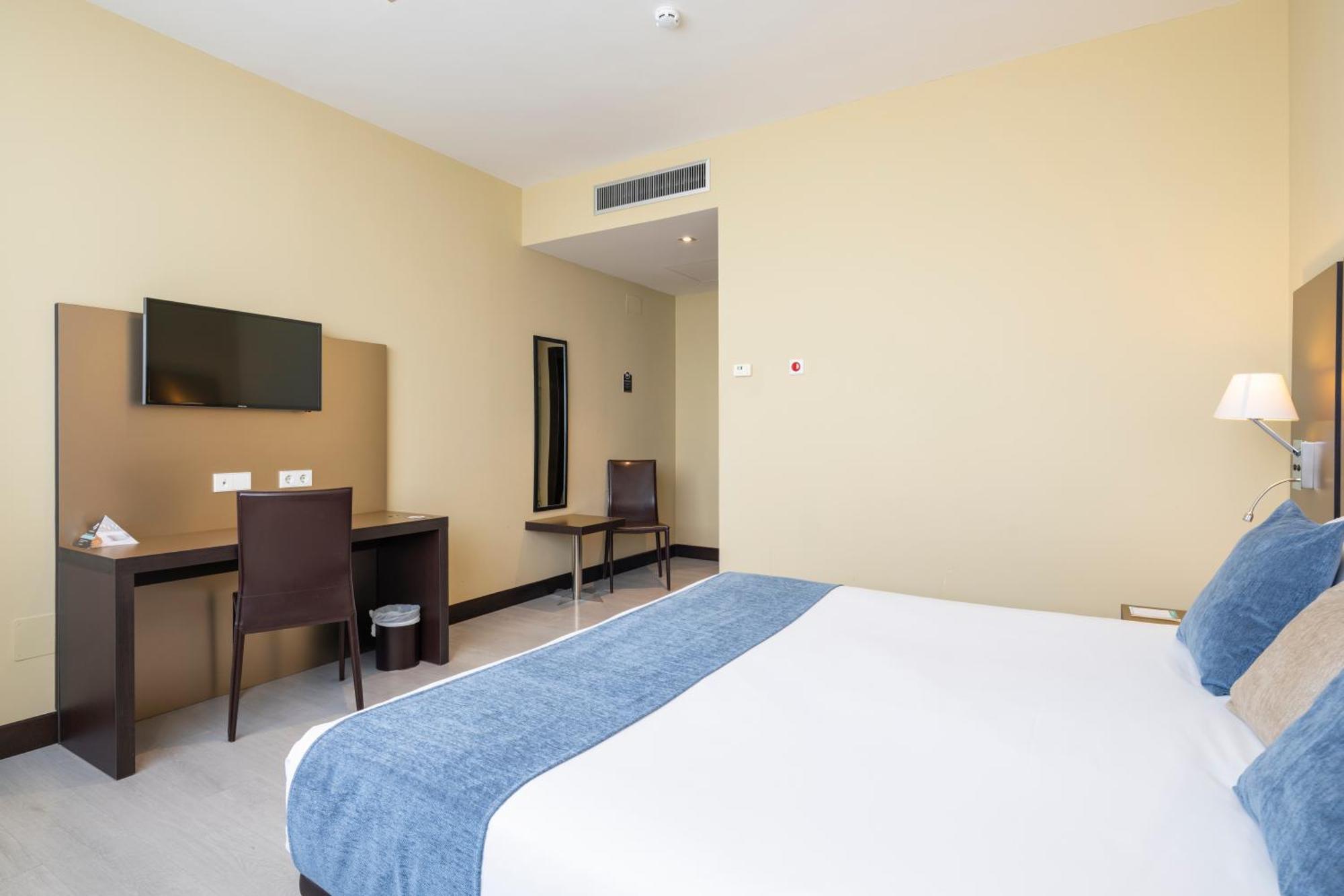 Alda Route 42 Otel Illescas Dış mekan fotoğraf