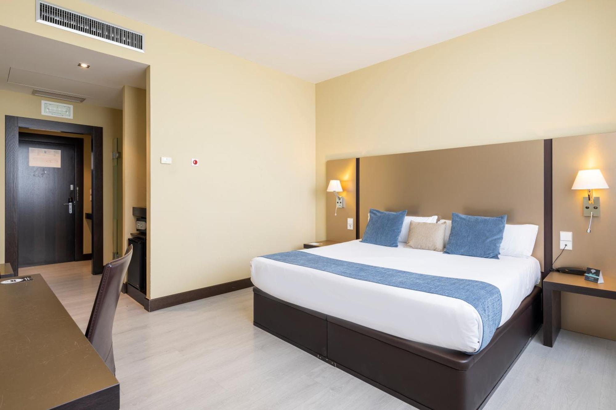 Alda Route 42 Otel Illescas Dış mekan fotoğraf