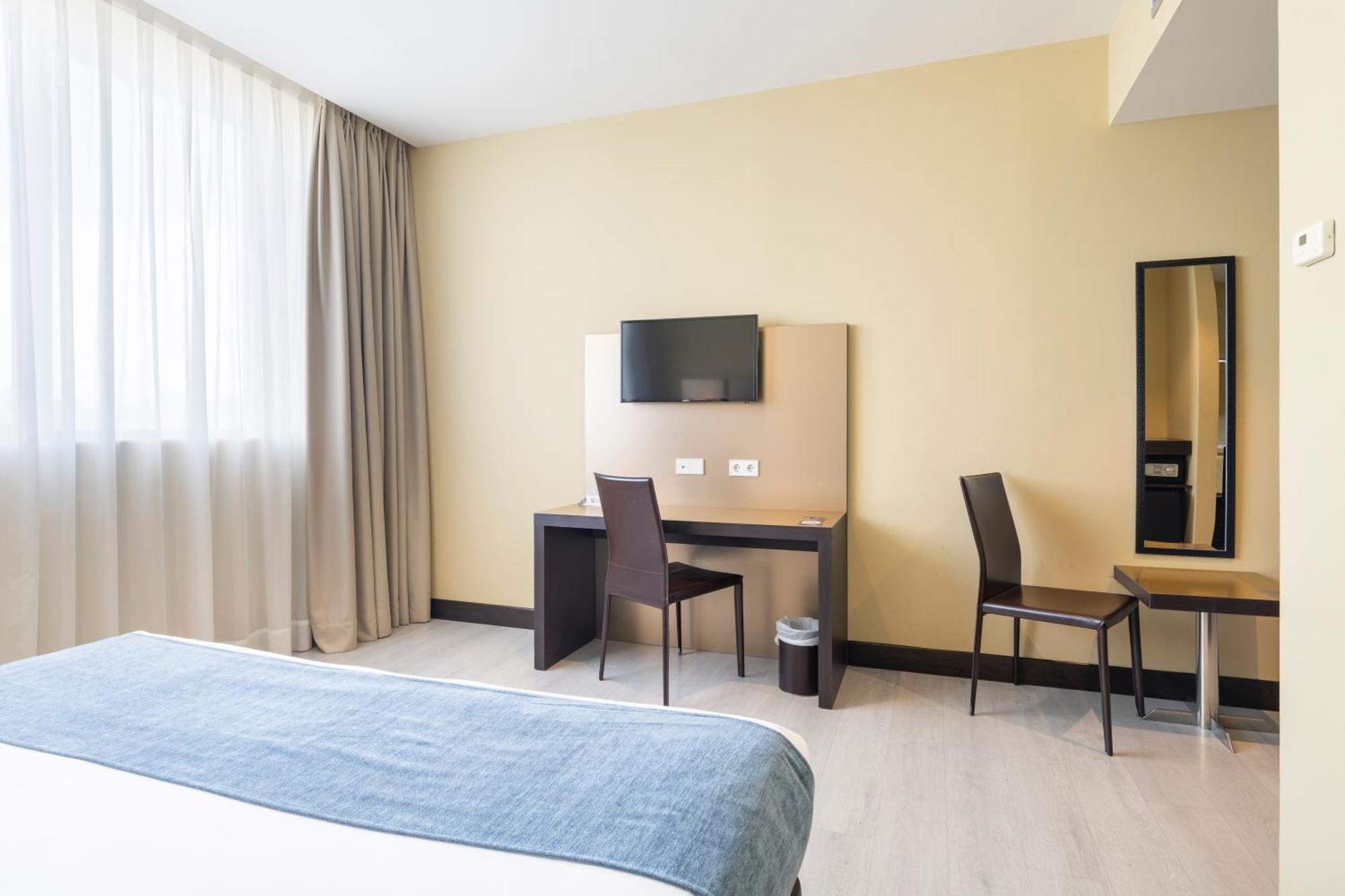 Alda Route 42 Otel Illescas Dış mekan fotoğraf
