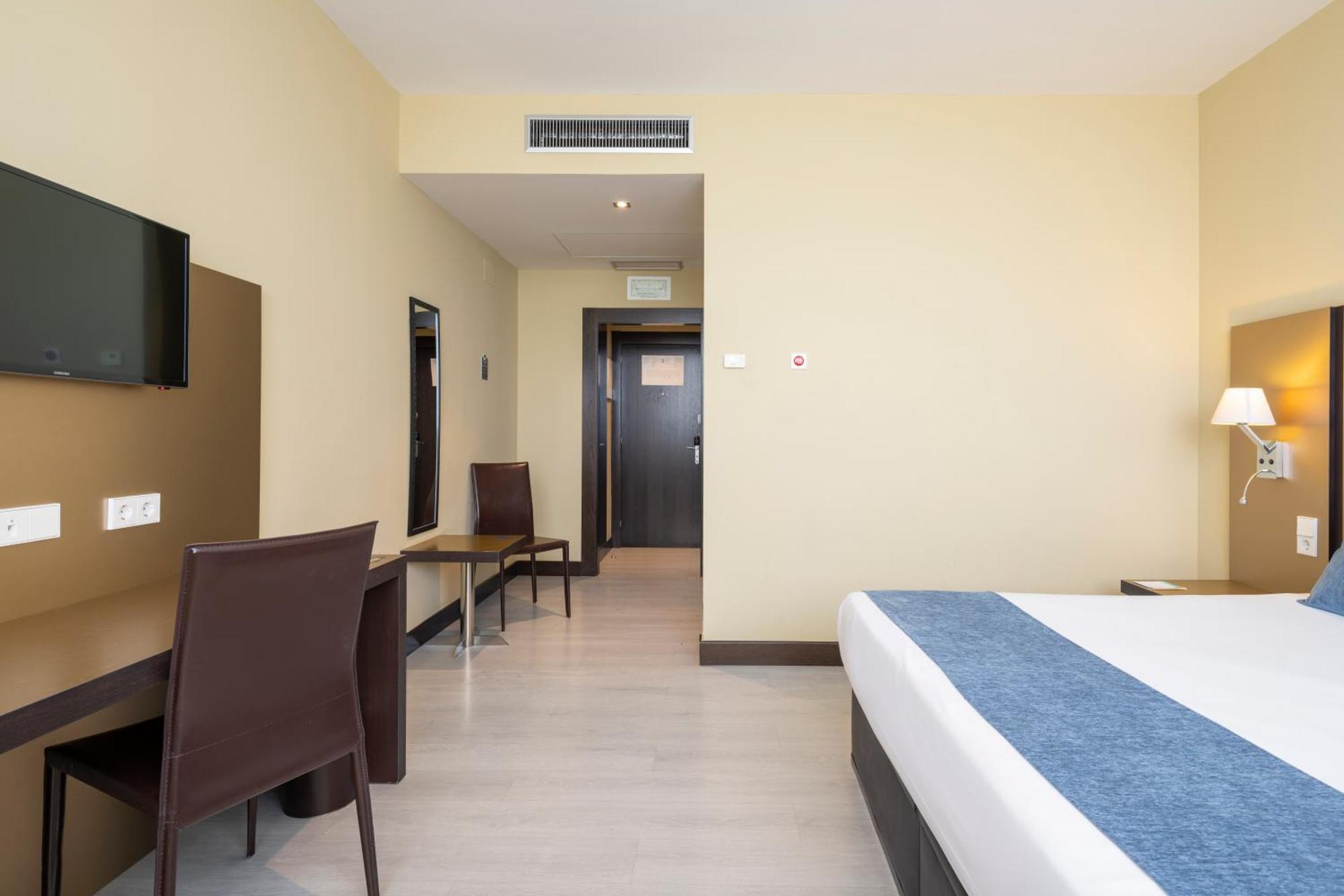 Alda Route 42 Otel Illescas Dış mekan fotoğraf